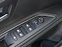 Peugeot 5008 SUV Allure 130pk Automaat | 7 Zitplaatsen | Navigatie | Camera v+a | Handsfree Achterklep | Climate Control | Keyless | Parkeersensoren v+a | Stoelverwarming | Cruise Control | Dodehoeksensor | Led koplampen | Apple Carplay / Android Auto | Bluetooth | DAB+ radio | Donker getint glas | Trekhaak | 18" lichtmetalen velgen |
