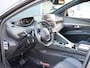 Peugeot 5008 SUV Allure 130pk Automaat | 7 Zitplaatsen | Navigatie | Camera v+a | Handsfree Achterklep | Climate Control | Keyless | Parkeersensoren v+a | Stoelverwarming | Cruise Control | Dodehoeksensor | Led koplampen | Apple Carplay / Android Auto | Bluetooth | DAB+ radio | Donker getint glas | Trekhaak | 18" lichtmetalen velgen |
