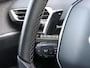 Peugeot 5008 SUV Allure 130pk Automaat | 7 Zitplaatsen | Navigatie | Camera v+a | Handsfree Achterklep | Climate Control | Keyless | Parkeersensoren v+a | Stoelverwarming | Cruise Control | Dodehoeksensor | Led koplampen | Apple Carplay / Android Auto | Bluetooth | DAB+ radio | Donker getint glas | Trekhaak | 18" lichtmetalen velgen |