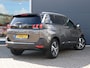 Peugeot 5008 SUV Allure 130pk Automaat | 7 Zitplaatsen | Navigatie | Camera v+a | Handsfree Achterklep | Climate Control | Keyless | Parkeersensoren v+a | Stoelverwarming | Cruise Control | Dodehoeksensor | Led koplampen | Apple Carplay / Android Auto | Bluetooth | DAB+ radio | Donker getint glas | Trekhaak | 18" lichtmetalen velgen |