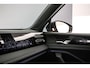 Volkswagen Tiguan R-Line Edition 1.5 TSI eHybrid 272pk DSG Automaat, Trekhaak, Panoramadak, Adaptive cruise control, Achteruitrijcamera, Elektrische achterklep