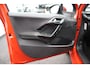 Peugeot 208 1.2 PureTech Blue Lion nette 5-deurs met trekhaak 1e eigenaar