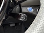 Toyota Yaris 1.5 Hybrid Dynamic Bi-tone | All season | Stoelverwarming |