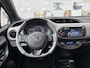 Toyota Yaris 1.5 Hybrid Dynamic Bi-tone | All season | Stoelverwarming |