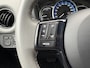Toyota Yaris 1.5 Hybrid Dynamic Bi-tone | All season | Stoelverwarming |
