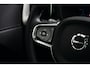 Volvo XC60 T6 Plug-in hybrid AWD Plus Dark | Achterbank verwarmd | Alarmsysteem | Apple Carplay/Android Auto|telefoonintegratie premium