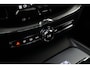 Volvo XC60 T6 Plug-in hybrid AWD Plus Dark | Achterbank verwarmd | Alarmsysteem | Apple Carplay/Android Auto|telefoonintegratie premium