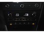Skoda Rapid Spaceback 1.2 TSI Greentech Elegance Businessline Pro Nederlandse auto 125525 NAP met oa pdc lmv origineel stoelverwarming trekhaak navigatie ecc cruise control,