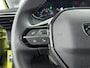 Peugeot e-208 EV Style 50 kWh 136pk | Accu SOH 100% | Navigatie | Climate Control | Cruise Control | Parkeersensoren v+a | Stoelverwarming | Keyless | Apple Carplay / Android Auto | DAB+ radio | Led koplampen | Elektrisch inklapbare spiegels | Armsteun | Donker getint glas | 16" lichtmetalen velgen |