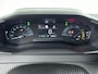 Peugeot e-208 EV Style 50 kWh 136pk | Accu SOH 100% | Navigatie | Climate Control | Cruise Control | Parkeersensoren v+a | Stoelverwarming | Keyless | Apple Carplay / Android Auto | DAB+ radio | Led koplampen | Elektrisch inklapbare spiegels | Armsteun | Donker getint glas | 16" lichtmetalen velgen |