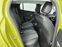 Peugeot e-208 EV Style 50 kWh 136pk | Accu SOH 100% | Navigatie | Climate Control | Cruise Control | Parkeersensoren v+a | Stoelverwarming | Keyless | Apple Carplay / Android Auto | DAB+ radio | Led koplampen | Elektrisch inklapbare spiegels | Armsteun | Donker getint glas | 16" lichtmetalen velgen |