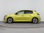 Peugeot e-208 EV Style 50 kWh 136pk | Accu SOH 100% | Navigatie | Climate Control | Cruise Control | Parkeersensoren v+a | Stoelverwarming | Keyless | Apple Carplay / Android Auto | DAB+ radio | Led koplampen | Elektrisch inklapbare spiegels | Armsteun | Donker getint glas | 16" lichtmetalen velgen |