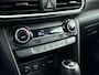 Hyundai Kona 1.6 GDI HEV Premium | Elektrische stoelen | Trekhaak | Vol Leder | Stoelverwarming | Stoelverkoeling | Stuurwiel verwarming | Apple carplay & Android auto