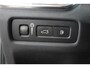 Volvo V60 2.0 T6 Recharge AWD R-Design | Stoel + stuur verwarming | Camera | Trekhaak | Stoel geheugen | 19 Inch | Keyless