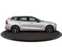 Volvo V60 2.0 T6 Recharge AWD R-Design | Stoel + stuur verwarming | Camera | Trekhaak | Stoel geheugen | 19 Inch | Keyless