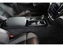 Volvo V60 2.0 T6 Recharge AWD R-Design | Stoel + stuur verwarming | Camera | Trekhaak | Stoel geheugen | 19 Inch | Keyless