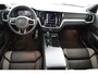 Volvo V60 2.0 T6 Recharge AWD R-Design | Stoel + stuur verwarming | Camera | Trekhaak | Stoel geheugen | 19 Inch | Keyless