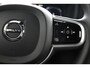 Volvo V60 2.0 T6 Recharge AWD R-Design | Stoel + stuur verwarming | Camera | Trekhaak | Stoel geheugen | 19 Inch | Keyless