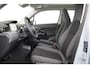 Leapmotor T03 Smart 37.7 kWh 95pk | Navigatie | Achteruitrijcamera | Panoramadak | Adap. cruise control | 15'' LM velgen |