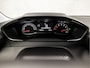 Peugeot 208 1.2 PureTech Active Sport (APPLE CARPLAY, GROOT NAVI, LANE ASSIST, SPORTSTOELEN, START/STOP, NIEUWE APK, NIEUWSTAAT)