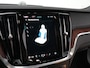 Volvo V60 2.0 T8 Plug-in hybrid AWD Ultra Dark | 455pk | Bowers & Wilkins | Stoelventilatie + massage | 360° Camera | Head-Up | Black Pack | Adaptive Cruise | BLIS