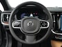 Volvo V60 2.0 T8 Plug-in hybrid AWD Ultra Dark | 455pk | Bowers & Wilkins | Stoelventilatie + massage | 360° Camera | Head-Up | Black Pack | Adaptive Cruise | BLIS