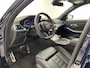 BMW 3-Serie 330e M-Sport | Tansanitblau | Schuif/kanteldak | Memory |