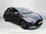 Toyota Yaris 1.5 Hybrid Dynamic | Navigatiesysteem | Keyless entry | CarPlay + Android Auto