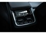 Volvo XC90 T8 Automaat Recharge AWD Inscription | Long Range | 360˚ camera | Premium audio by Harman Kardon | Panoramadak | BLIS | Semi elektrische trekhaak | Stoel- en stuurverwarming | Draadloze telefoonlader | Google