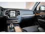 Volvo XC90 T8 Automaat Recharge AWD Inscription | Long Range | 360˚ camera | Premium audio by Harman Kardon | Panoramadak | BLIS | Semi elektrische trekhaak | Stoel- en stuurverwarming | Draadloze telefoonlader | Google