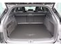 Volkswagen ID.7 Tourer 286PK Pro Limited Edition | Achterbank in ongelijke delen neerklapbaar incl. middenarmsteun en doorlaadmogelijkheid | Afstandscontrolesysteem (Front Assist), met voetgangers- en fietsersherkenning | Airconditioning automatisch, 2-zone (Climatronic)
