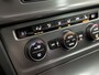 Volkswagen Golf Variant 1.4 TSI Sportline 150Pk Automaat (NAVIGATIE, CLIMATE, CRUISE, STOEL/STUURVERWARMING, SPORTSTOELEN, GETINT GLAS, TREKHAAK, PARKEERSENSOREN, NIEUWE APK, NIEUWSTAAT)