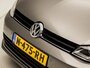 Volkswagen Golf Variant 1.4 TSI Sportline 150Pk Automaat (NAVIGATIE, CLIMATE, CRUISE, STOEL/STUURVERWARMING, SPORTSTOELEN, GETINT GLAS, TREKHAAK, PARKEERSENSOREN, NIEUWE APK, NIEUWSTAAT)