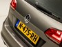 Volkswagen Golf Variant 1.4 TSI Sportline 150Pk Automaat (NAVIGATIE, CLIMATE, CRUISE, STOEL/STUURVERWARMING, SPORTSTOELEN, GETINT GLAS, TREKHAAK, PARKEERSENSOREN, NIEUWE APK, NIEUWSTAAT)