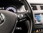 Volkswagen Golf Variant 1.4 TSI Sportline 150Pk Automaat (NAVIGATIE, CLIMATE, CRUISE, STOEL/STUURVERWARMING, SPORTSTOELEN, GETINT GLAS, TREKHAAK, PARKEERSENSOREN, NIEUWE APK, NIEUWSTAAT)