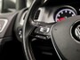 Volkswagen Golf Variant 1.4 TSI Sportline 150Pk Automaat (NAVIGATIE, CLIMATE, CRUISE, STOEL/STUURVERWARMING, SPORTSTOELEN, GETINT GLAS, TREKHAAK, PARKEERSENSOREN, NIEUWE APK, NIEUWSTAAT)