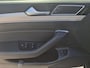 Volkswagen Passat Variant 1.4 TSI GTE Highline | Adaptive cruise controle | Alcantara bekleding | Parkeersensoren voor en achter | Verwarmde voorstoelen | Panorama dak |
