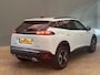 Peugeot 2008 1.2 Hybrid 136 Allure Parkeersensoren Voor + Achter | Digitaal Dashboard | Carplay | Climate Control | 17" Lichtmetaal | Airco (automatisch) | Apple Carplay/Android Auto|telefoonintegratie premium | Cruise control