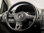 Volkswagen Polo 1.2 TSI Black Sport (APPLE CARPLAY, NAVIGATIE, CLIMATE, CRUISE, STOELVERWARMING, CAMERA, PARKEERSENSOREN, SPORTSTOELEN, LM VELGEN, NIEUWE APK, NIEUWSTAAT)