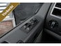 Volkswagen Transporter 2.0 TDI L2H1 DC Comfortline