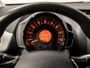 Citroën C1 1.0 e-VTi Sport (APPLE CARPLAY, 5-DEURS, AIRCO, SPORTSTOELEN, LM VELGEN, ELEK RAMEN, NIEUWSTAAT)
