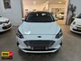 Ford Focus 1.0 EBH Tr Ed. bns / PANORAMADAK / CAMERA / NAVI / APPLE CARPLAY