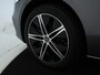 Mercedes-Benz A-klasse 250 e Star Edition Luxury Line Trekhaak | Night Pakket | Achteruitrijcamera | Ledkoplampen | Keyless-Go. Inclusief 24 maanden MB Certified garantie voor Europa.