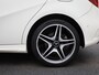 Mercedes-Benz B-klasse 250 4Matic Ambition | Climate Control | Panoramadak | Stoelverwarming | Achteruitrijcamera | Lederen Bekleding | Lichtmetalen Velgen |