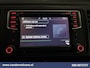 Volkswagen Transporter 2.0 TDI L2H1 Euro6 Airco | Navigatie | Apple Carplay | Android Auto | Cruisecontrol Trekhaak, Sidebars, LM velgen, Bijrijdersbank
