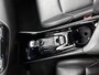 Toyota C-HR 1.8 Hybrid Executive | Navigatie| LED verlichting | Leer | Parkeersensoren