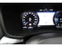 Volvo V60 T6 Twin Engine AWD Momentum Pro | Bodykit | Trekhaak | Dealer onderhouden | Leder