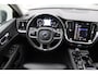 Volvo V60 T6 Twin Engine AWD Momentum Pro | Bodykit | Trekhaak | Dealer onderhouden | Leder
