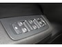 Volvo V60 T6 Twin Engine AWD Momentum Pro | Bodykit | Trekhaak | Dealer onderhouden | Leder