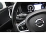 Volvo V60 T6 Twin Engine AWD Momentum Pro | Bodykit | Trekhaak | Dealer onderhouden | Leder